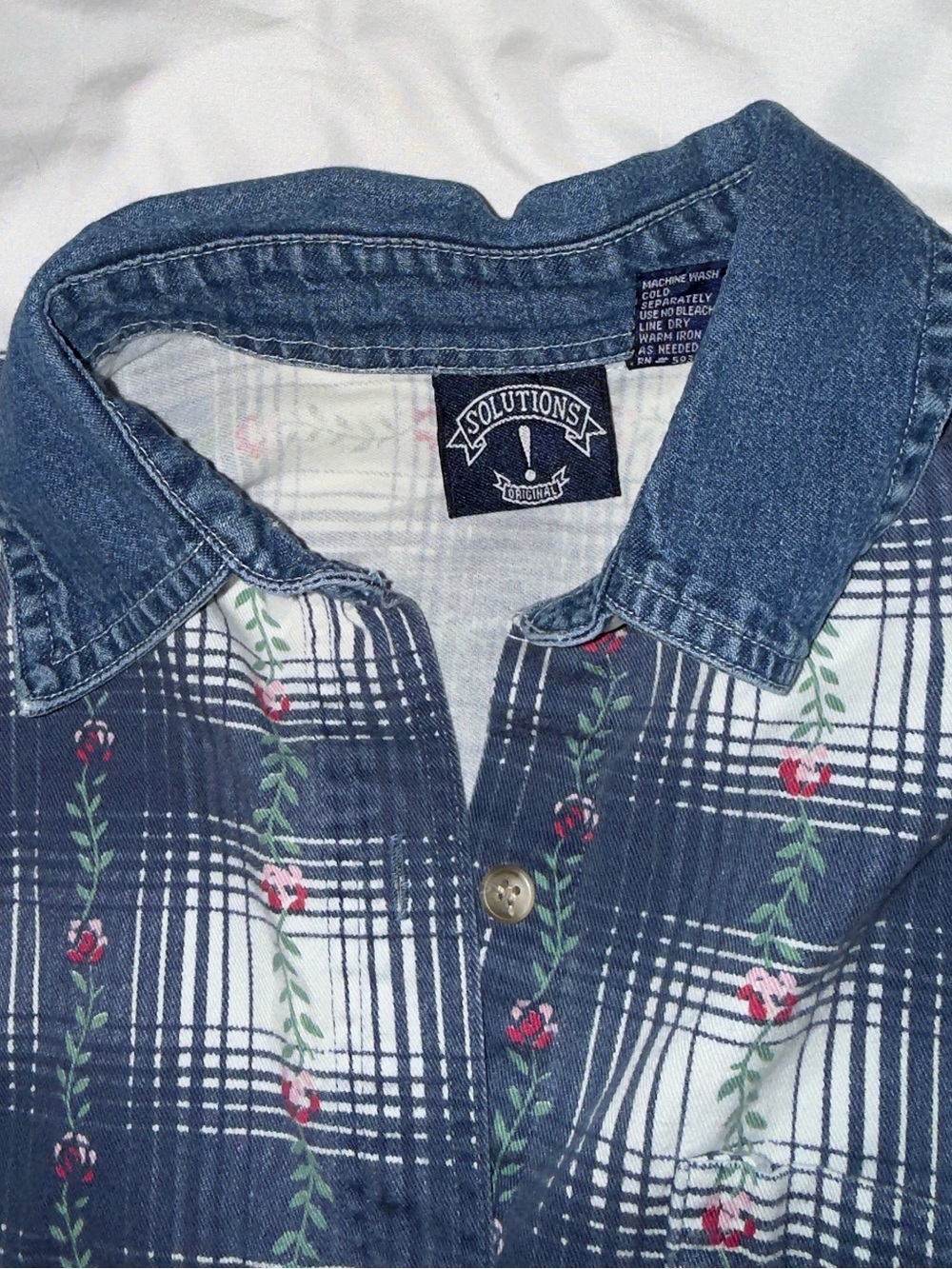 Vintage Solutions Denim-Collar Plaid Shirt with Floral Design